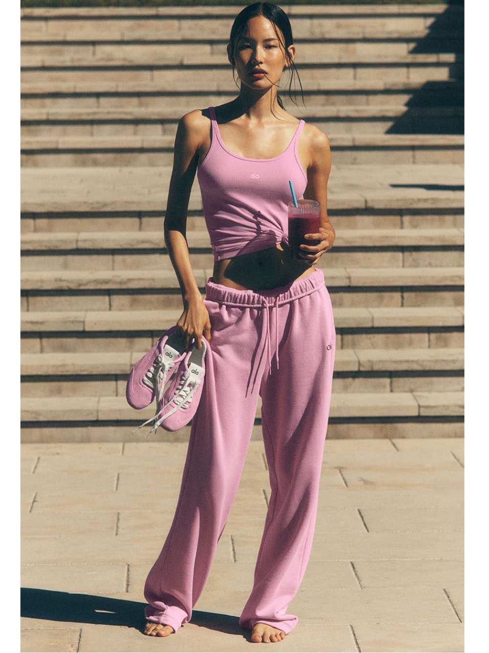 ALO Yoga Accolade Straight Leg Sweatpant - Candy Heart Pink 🩷